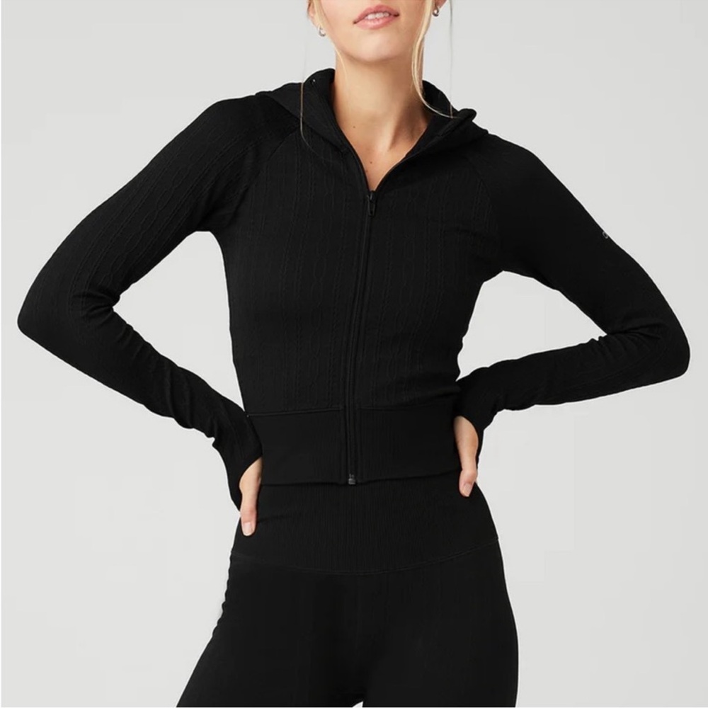 Alo Seamless Cable Knit Crop (Small)